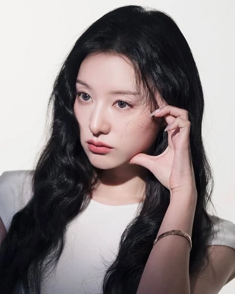 ảnh kim ji won