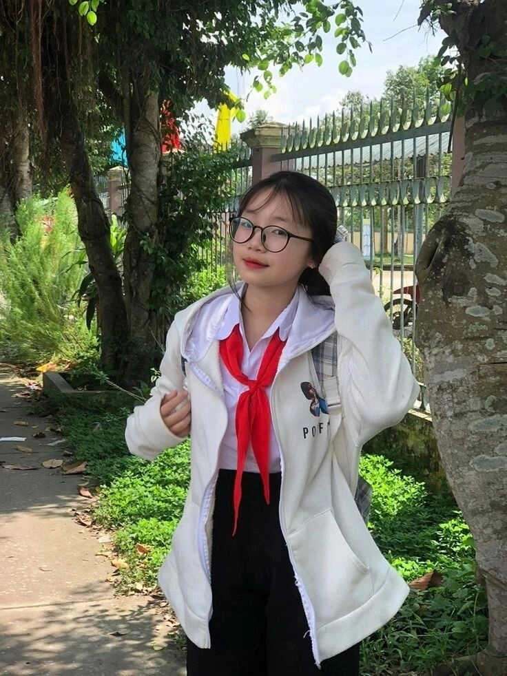 ảnh gái lớp 6 cute