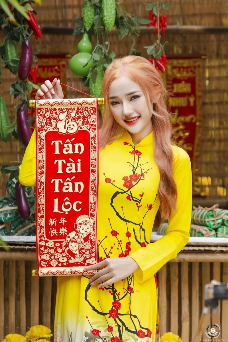 ảnh gái tết