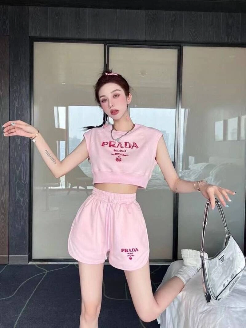 ảnh gái đẹp mặc pinky